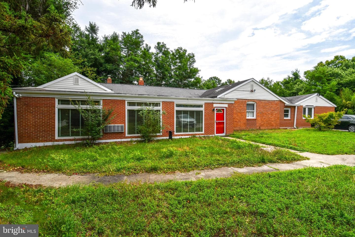 301 Loureiro Lane, Oxon Hill