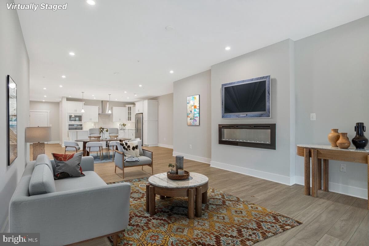 170 Harrier Way #11 photo 1