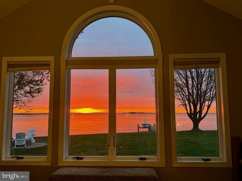 2921 Cox Neck Road E photo 1