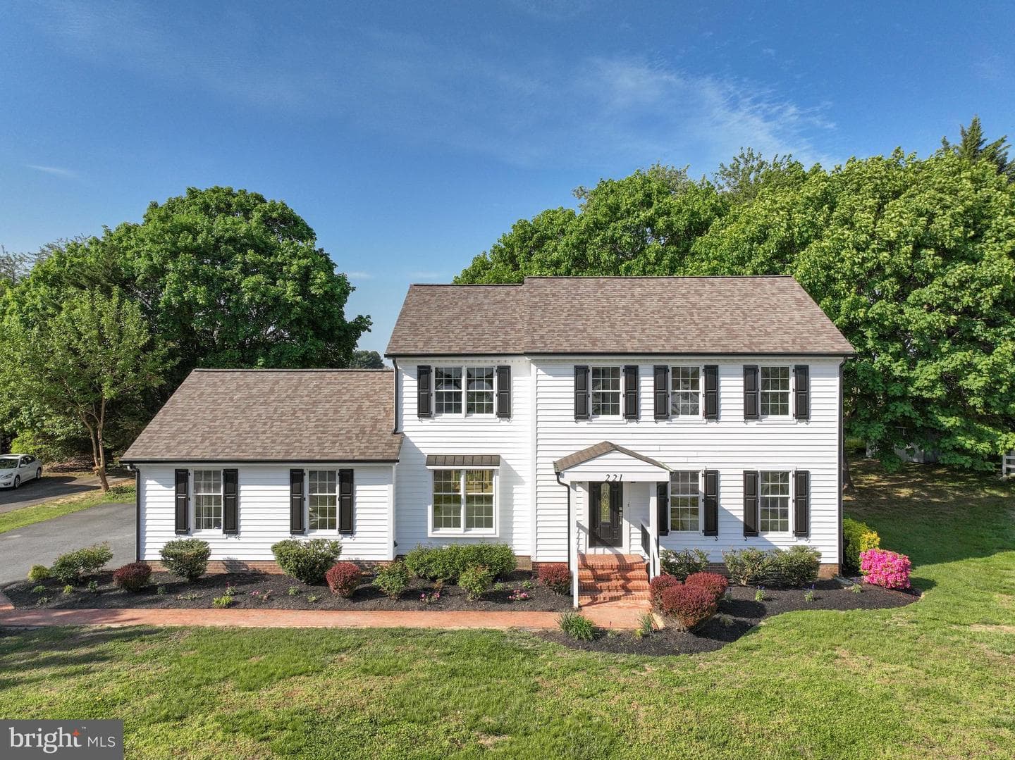 221 Frederick Drive photo 1