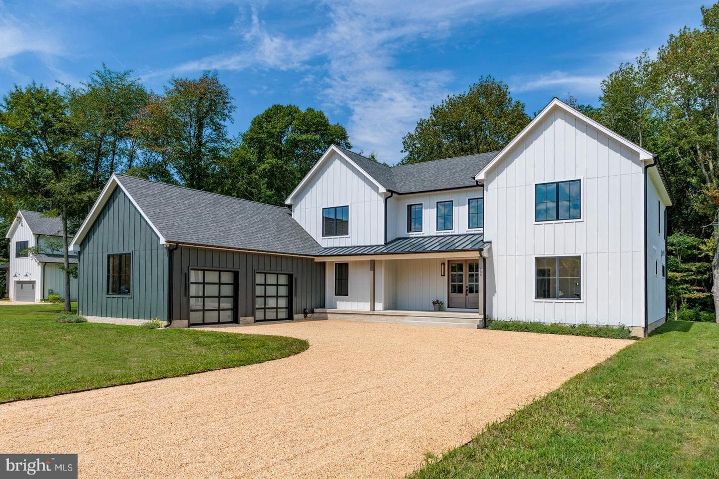 208 Tower Drive photo 1