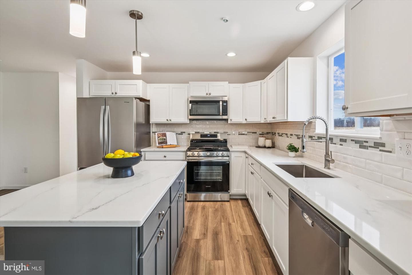 325 Greenspring Road photo 1