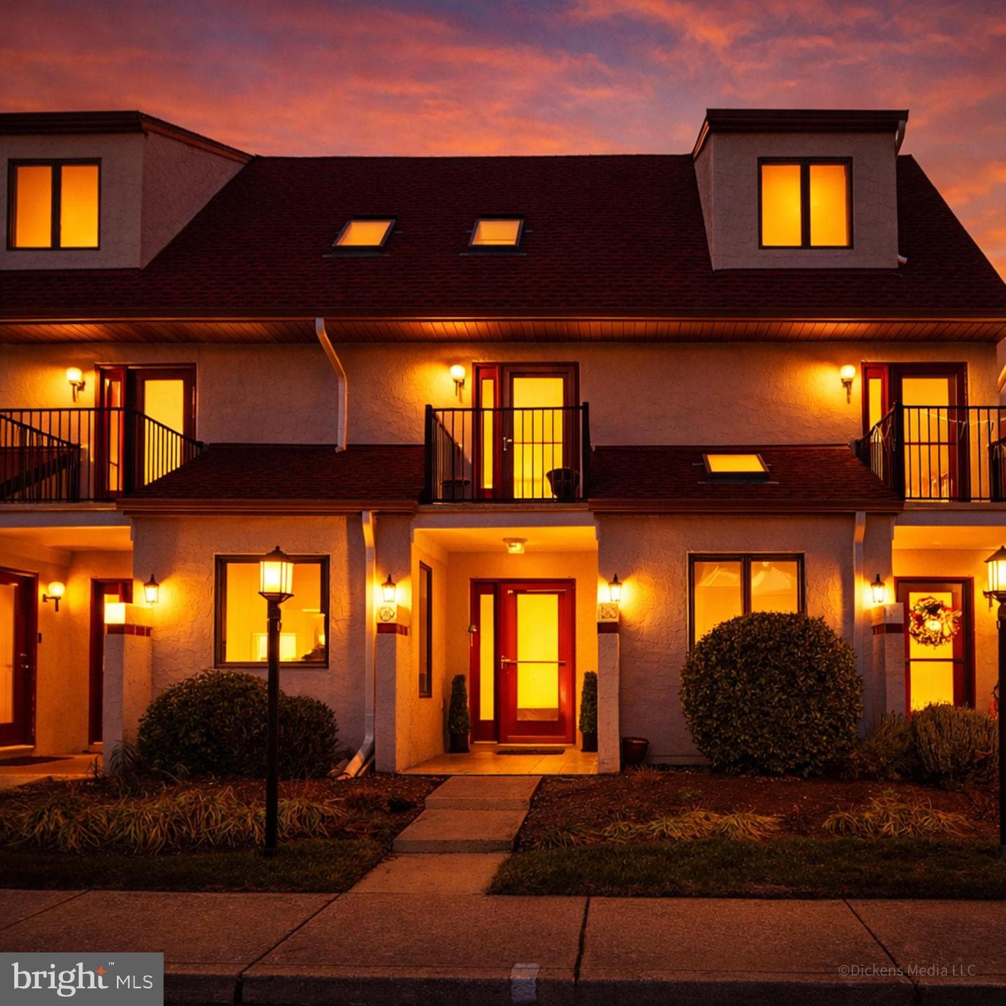 15 Queen Anne Way #E photo 1