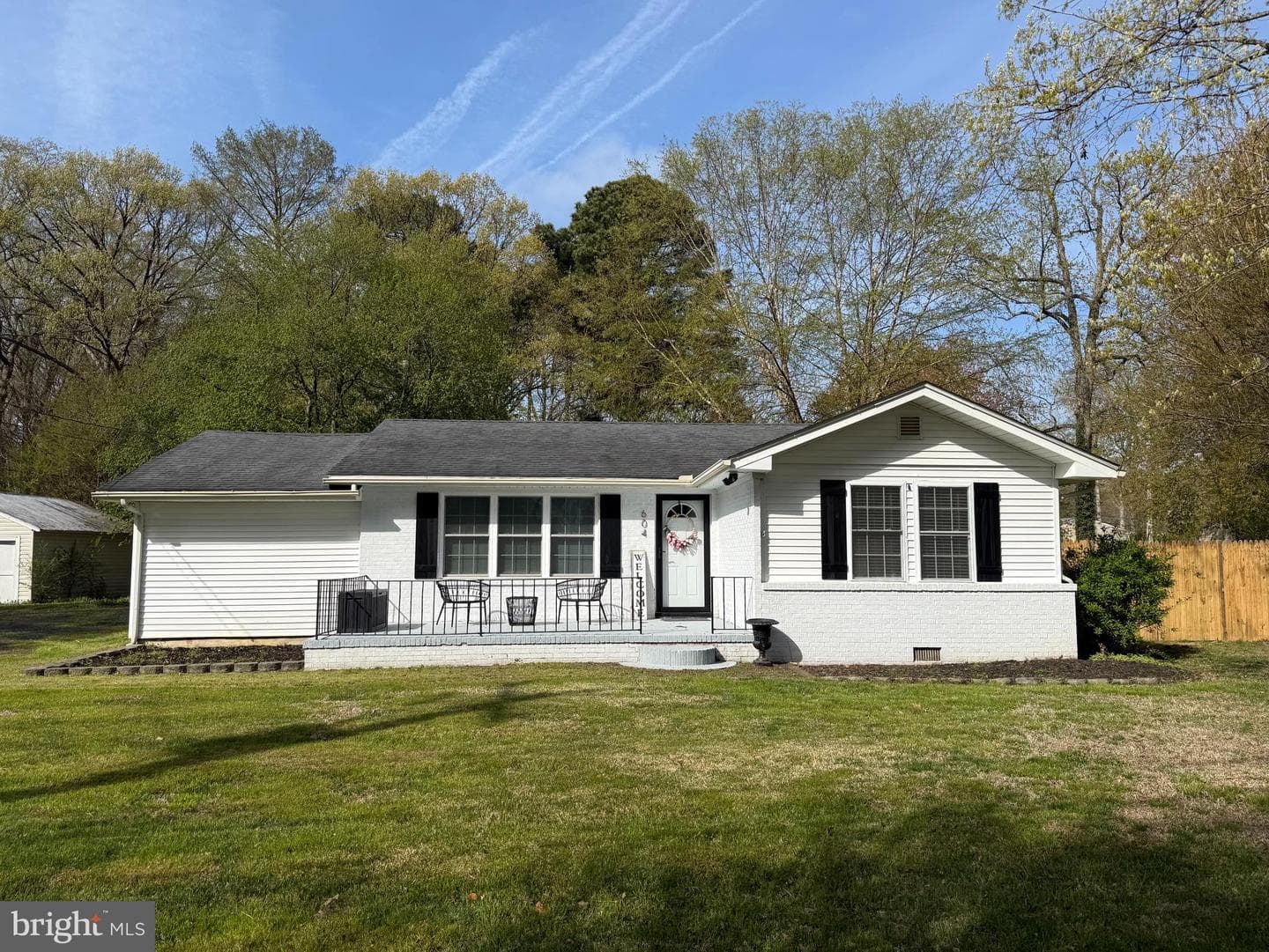 604 Perrys Corner Road photo 1