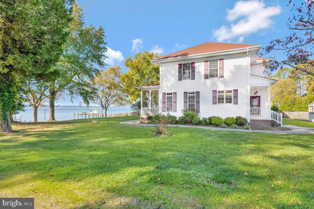 20253 Serenity Lane photo 1