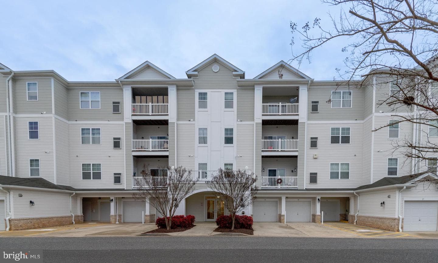23520 F D R Boulevard #302 photo 1