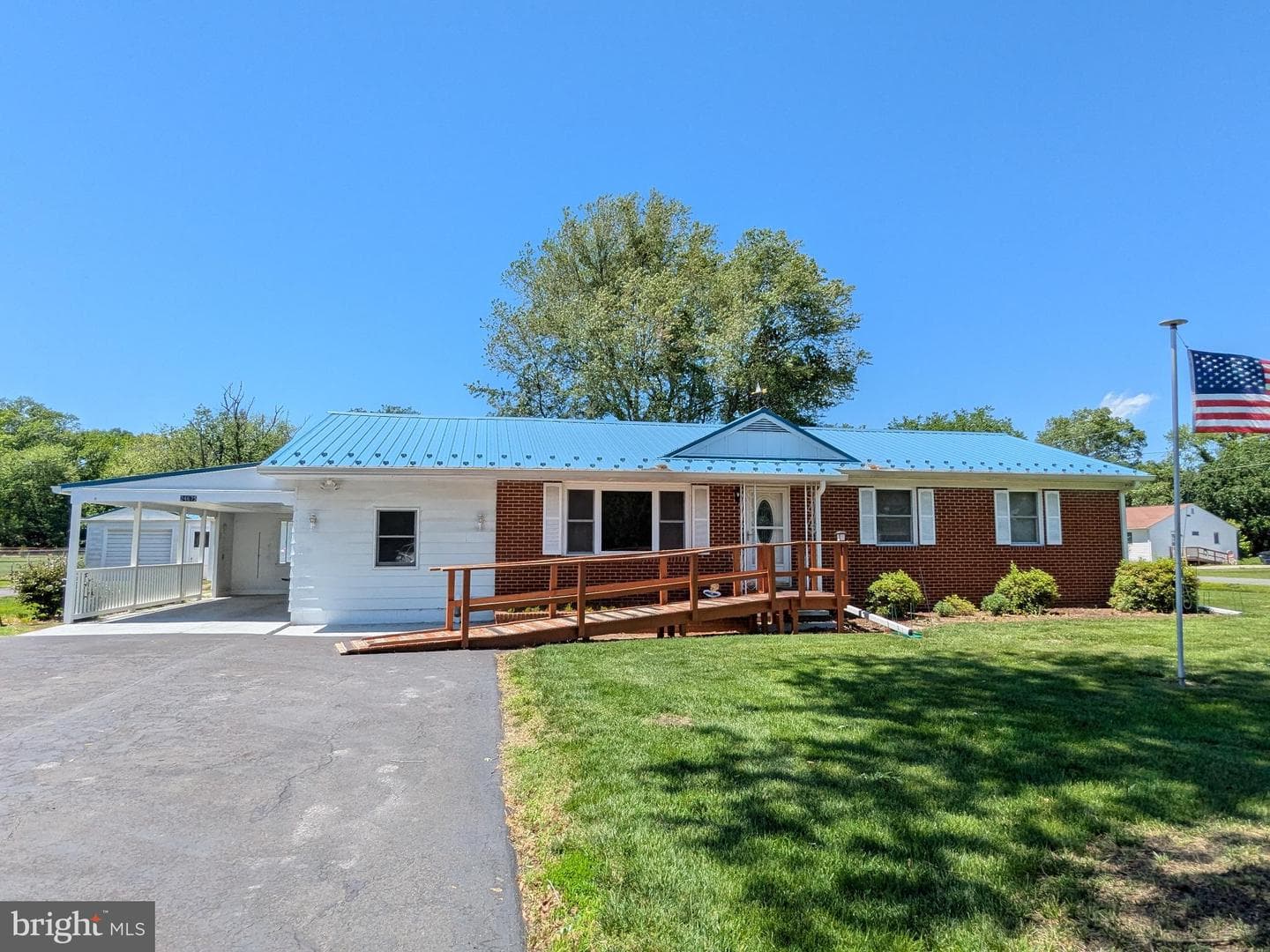 24675 Blackistone Road photo 1