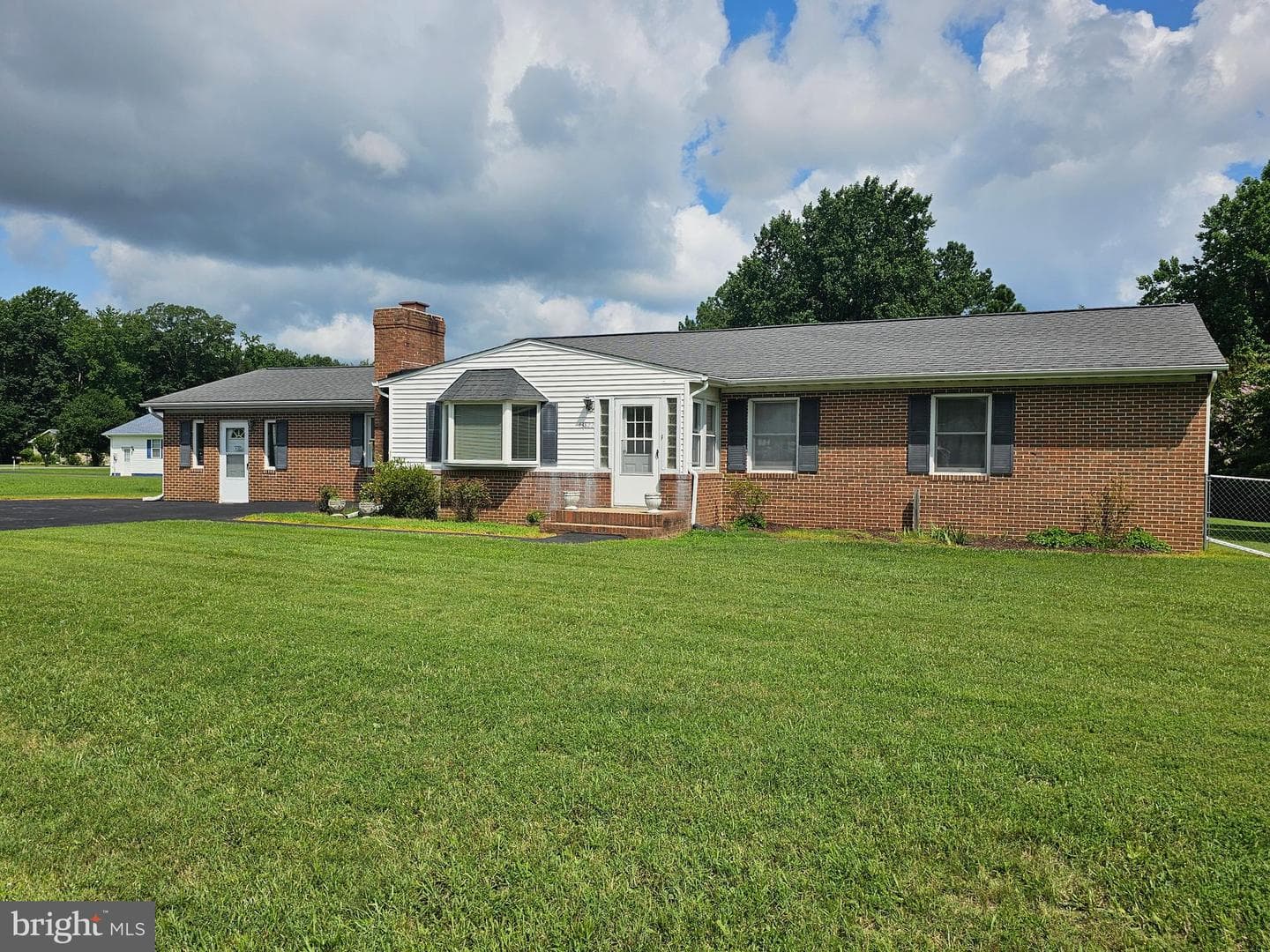 43822 Palamino Drive photo 1