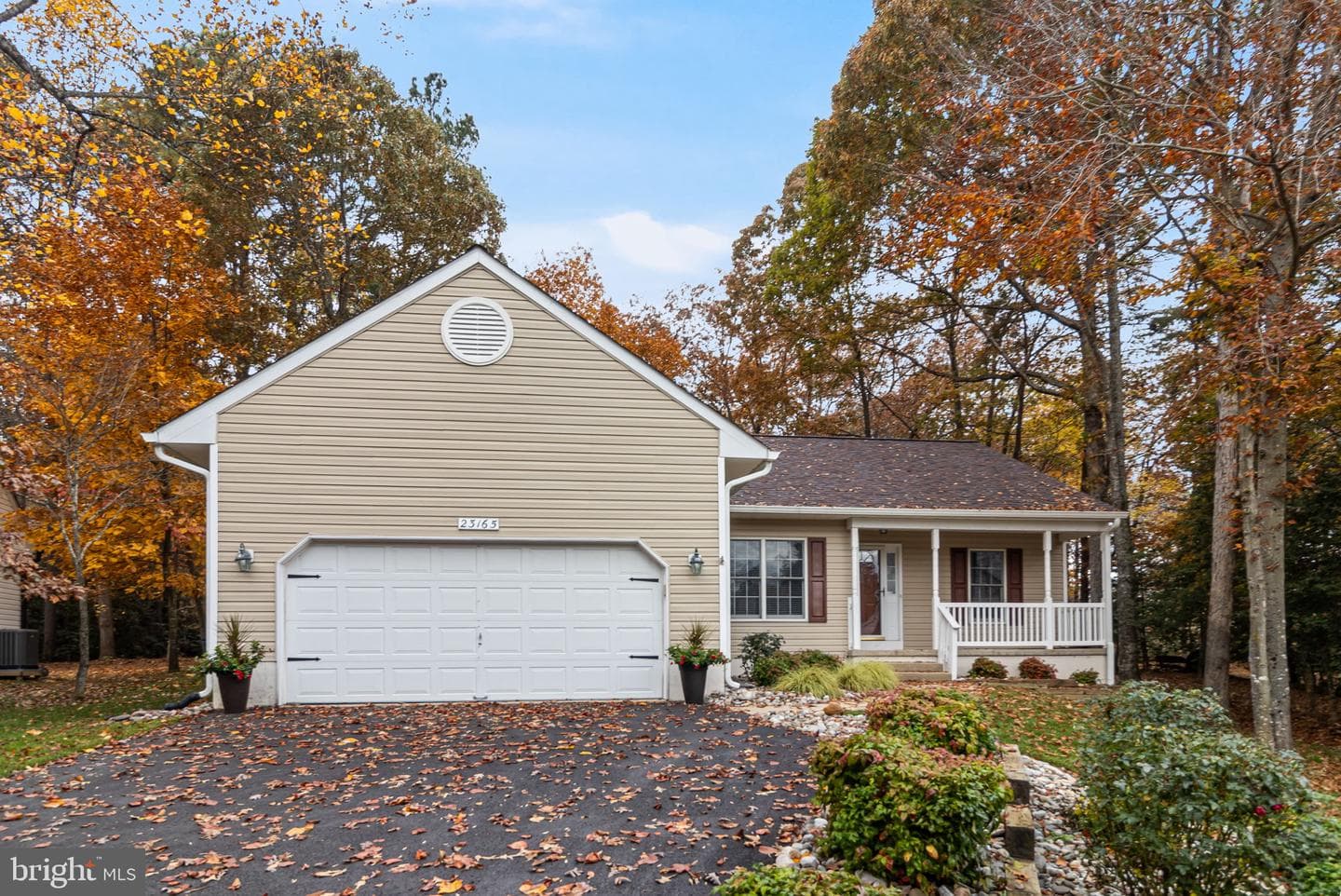 23165 Heatherwood Lane photo 1