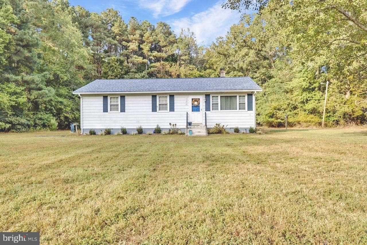 38340 Sugar Hole Road photo 1