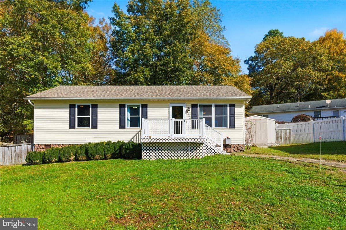 41886 Stephen Young Court photo 1