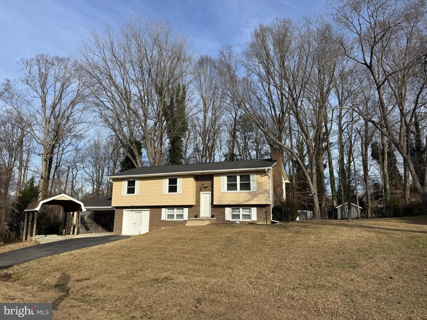 30170 Curtiss Road photo 1