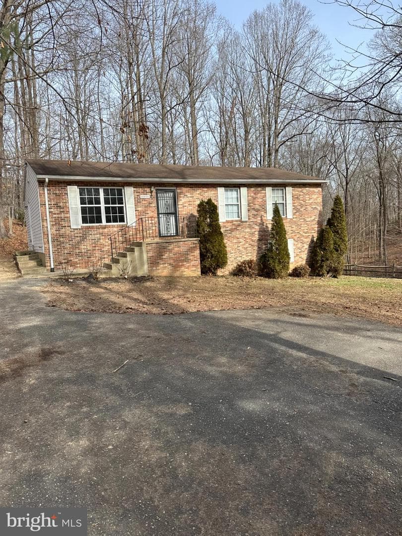 39494 Jarrell Drive photo 1