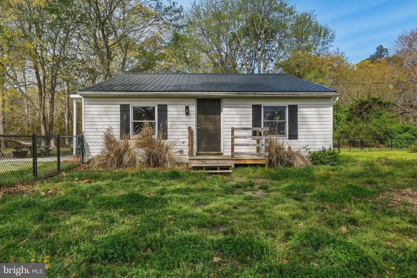 22175 Bayside Road photo 1