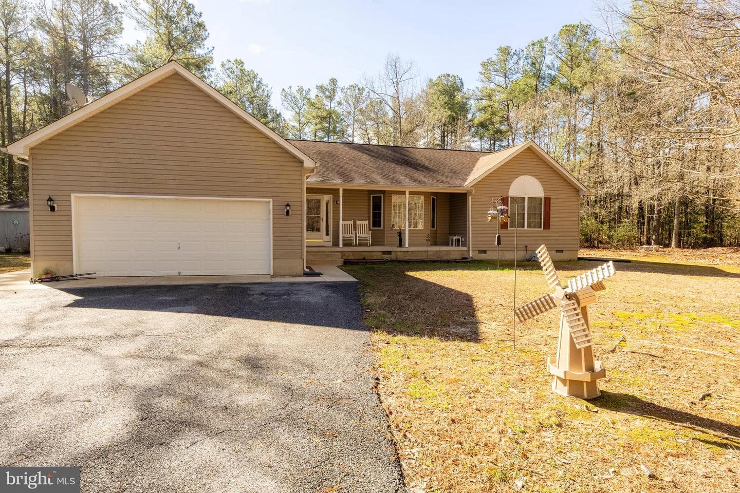 45903 Burns Drive photo 1