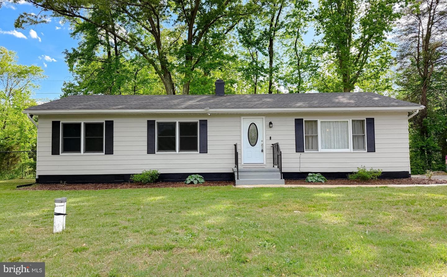 25033 Three Notch Road photo 1