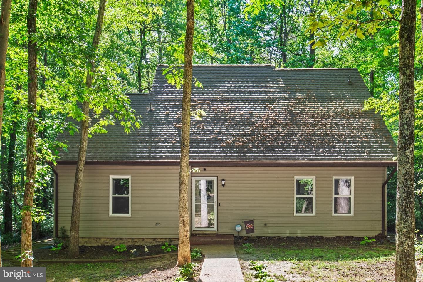 23340 Holly Hill Lane
