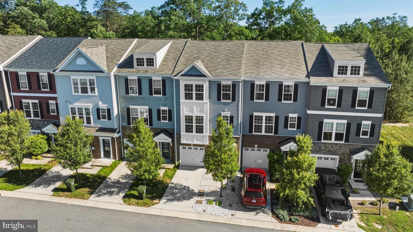 22946 Mountain Laurel Lane