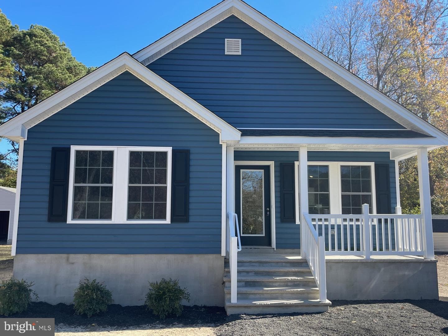 8095 Upper Hill Road photo 1