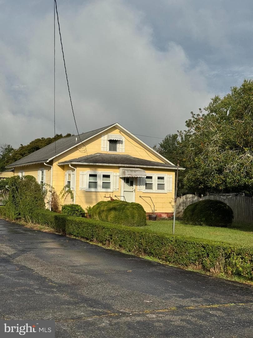 11248 Old Princess Anne Road photo 1