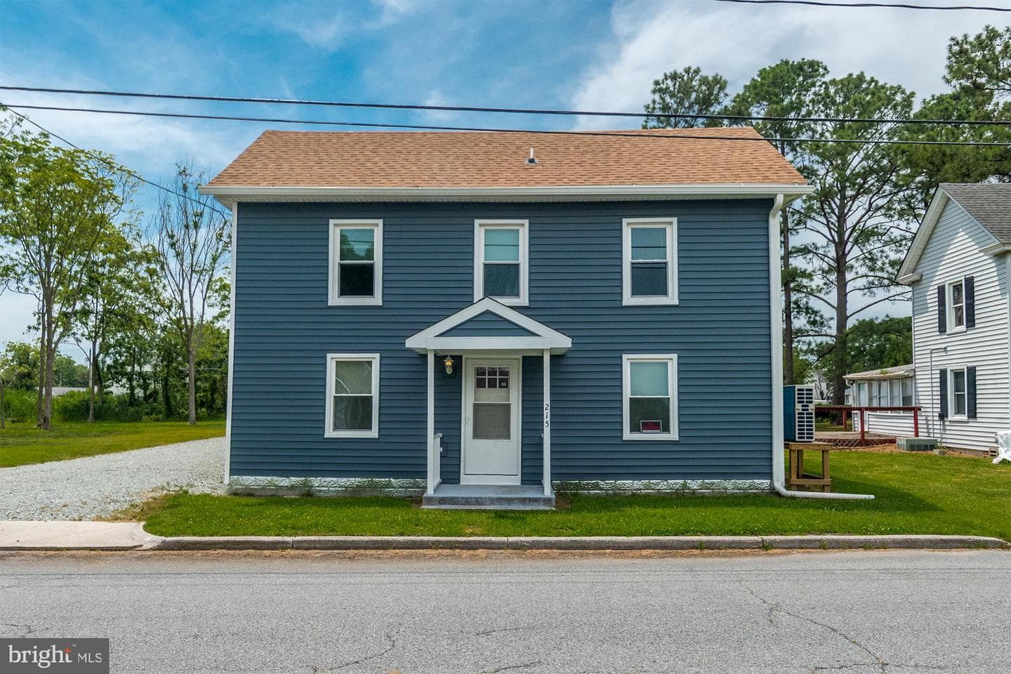 215 N 1st Street photo 1