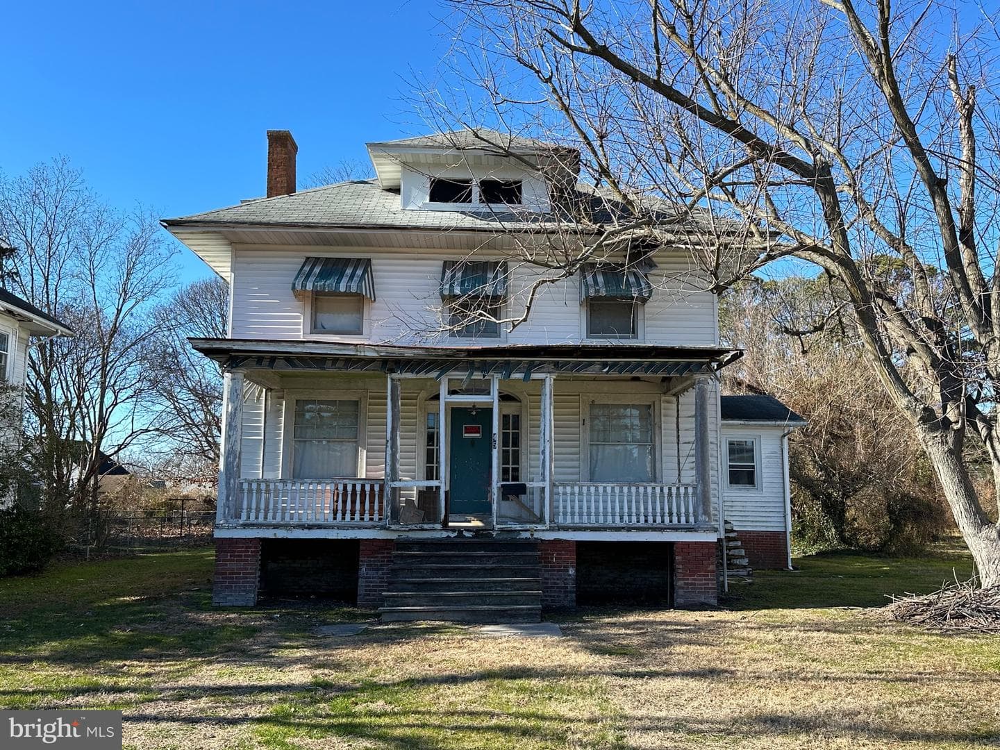 245 N Somerset Avenue photo 1