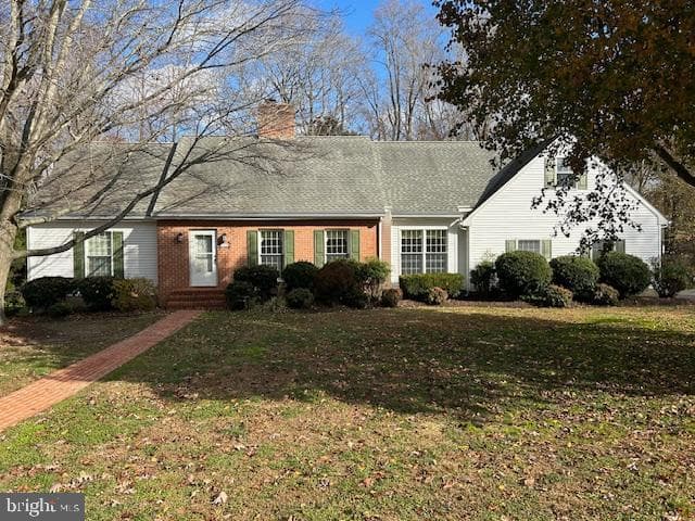 111 W Oak Avenue photo 1