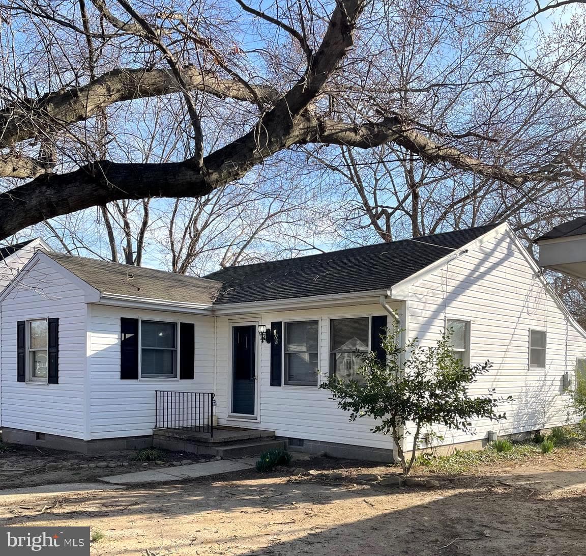 120 Prospect Avenue photo 1