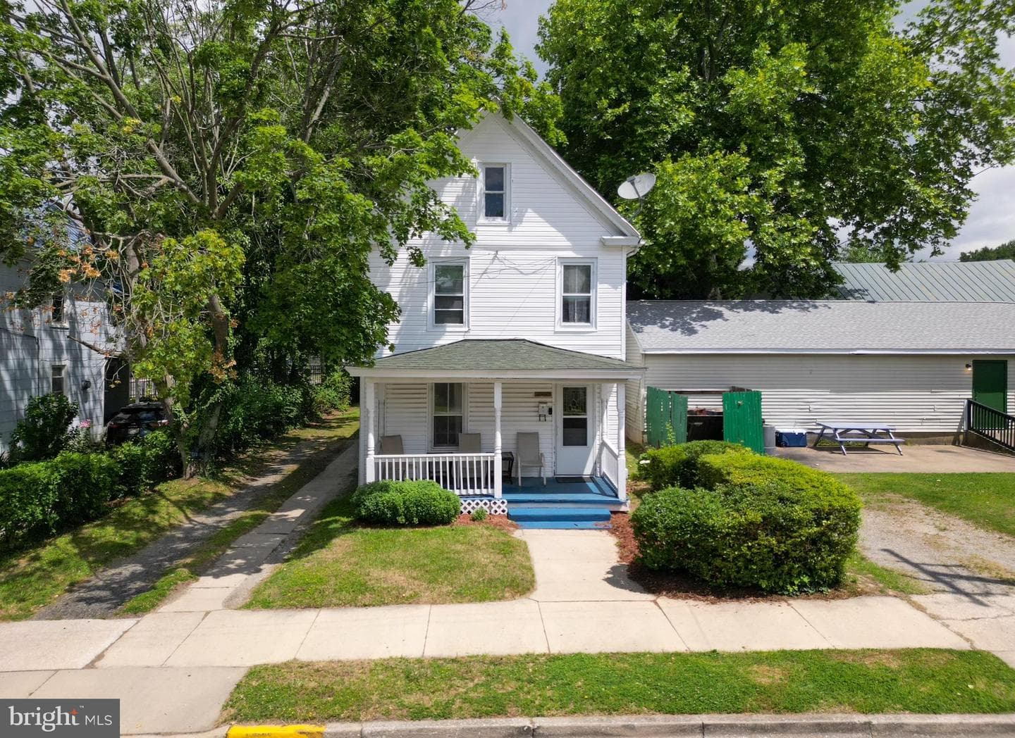 105 Glenwood Avenue photo 1