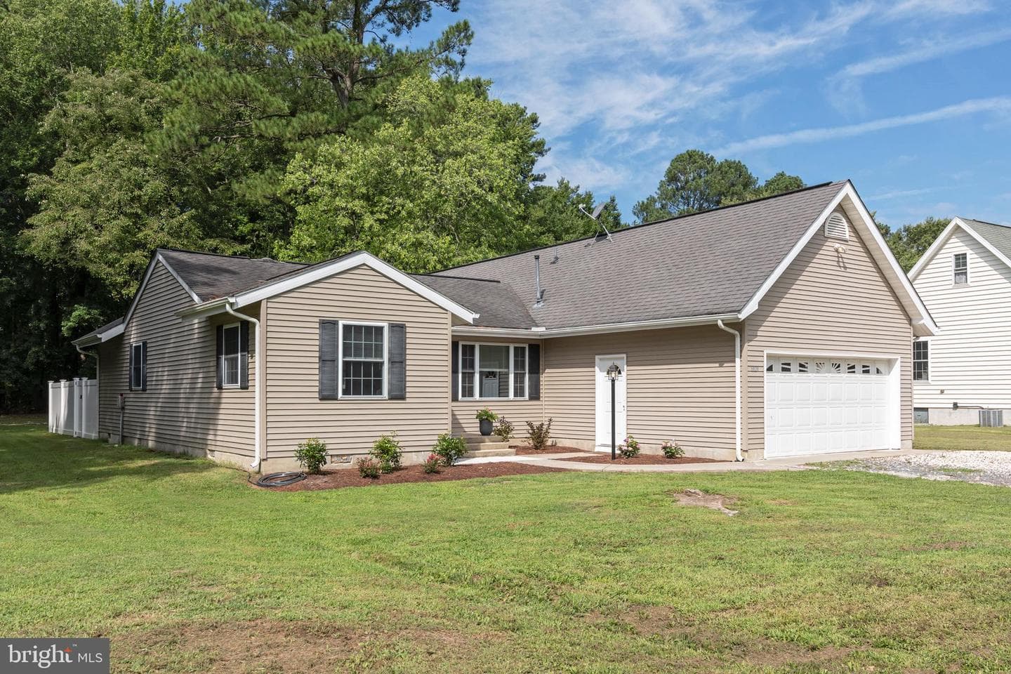 6824 Hopkins Neck Road photo 1