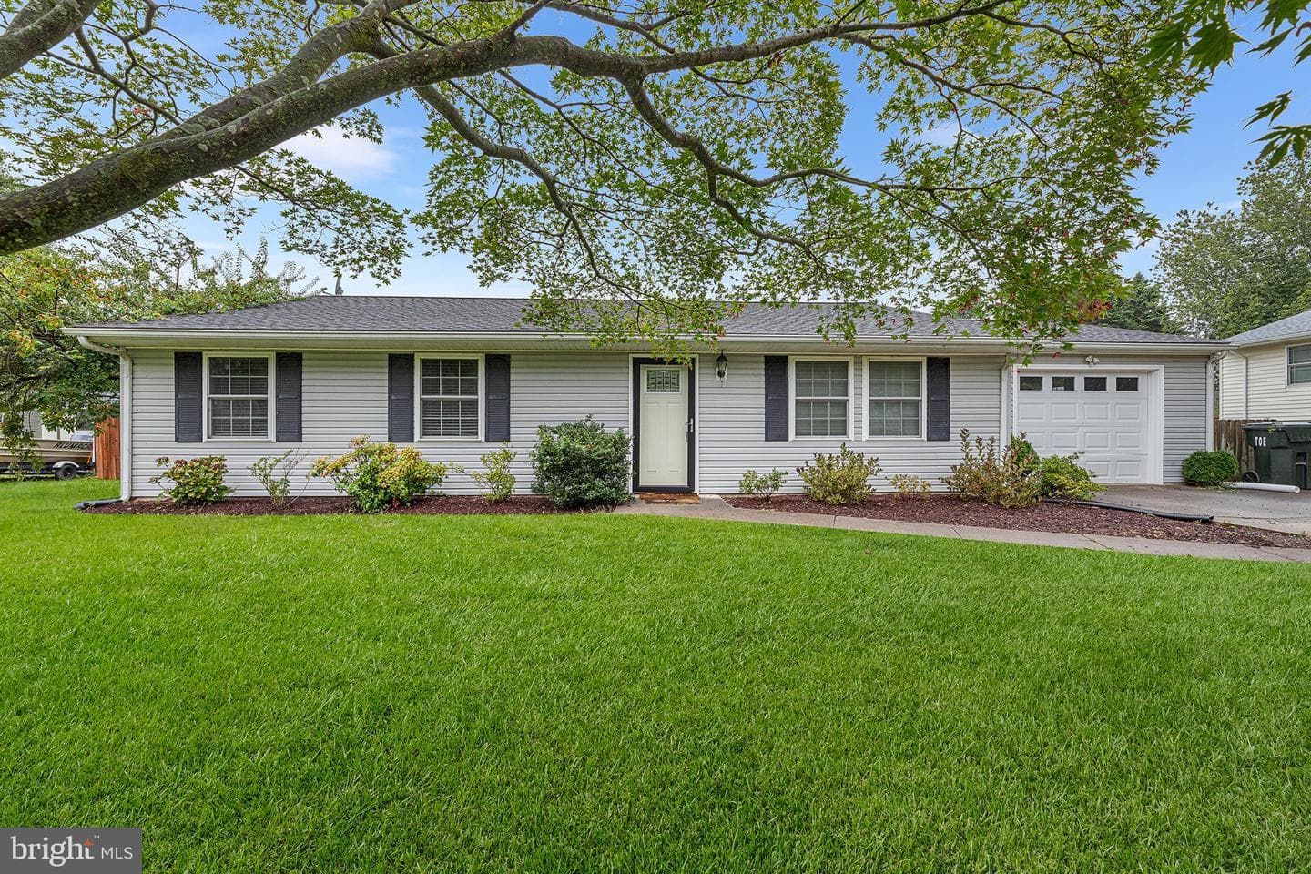 7384 Brett Road photo 1