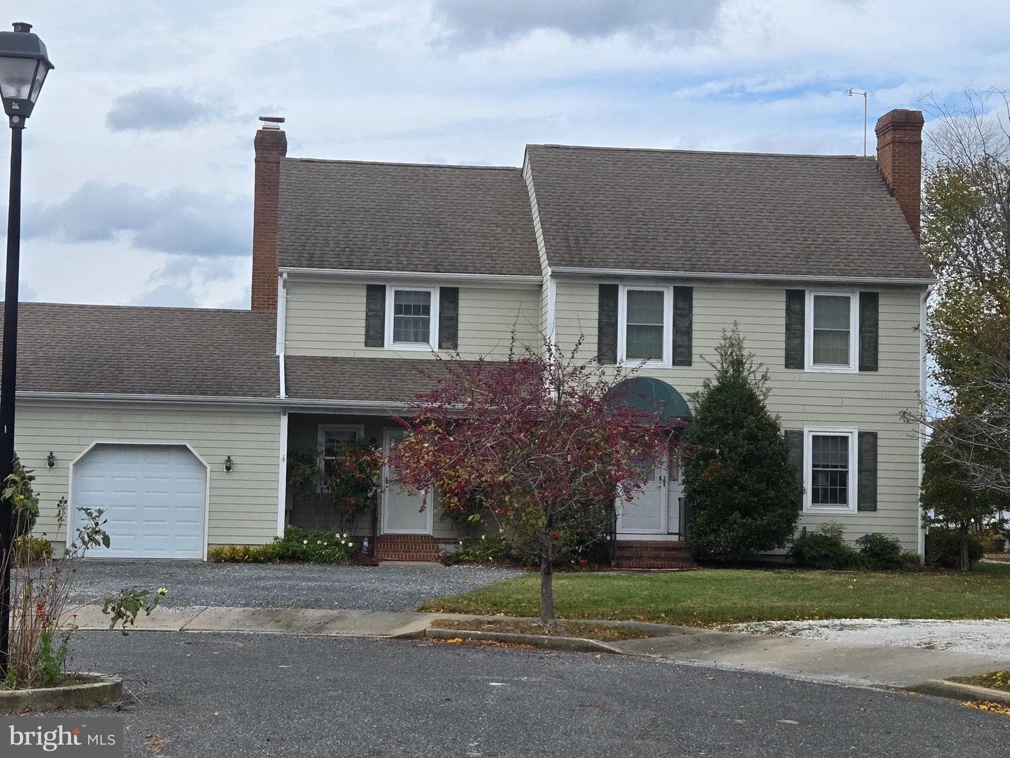 106 Robes Harbor Court photo 1