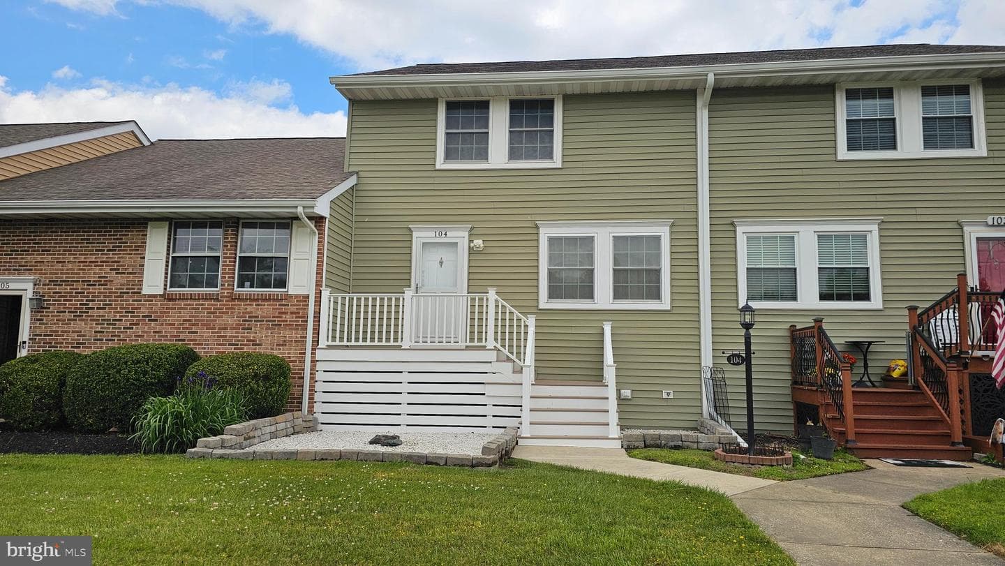 29595 Dutchmans Lane #4/104