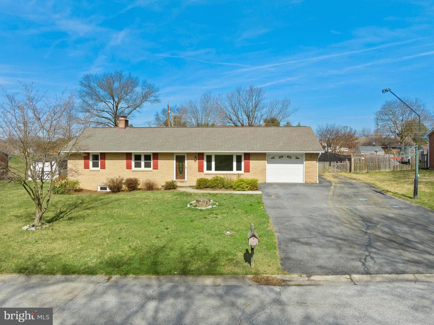 16732 Buford Drive photo 1