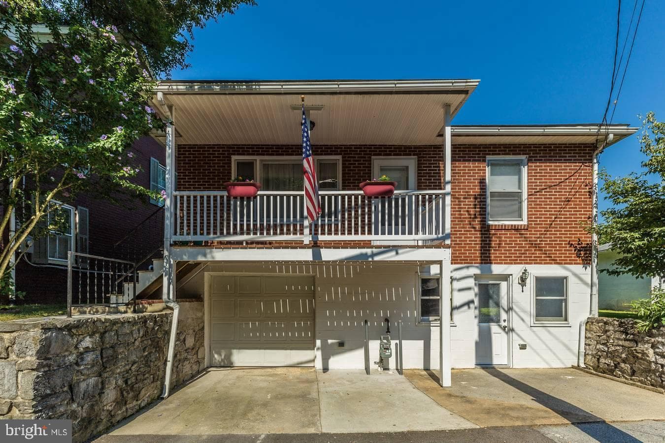 20 Frederick Road photo 1