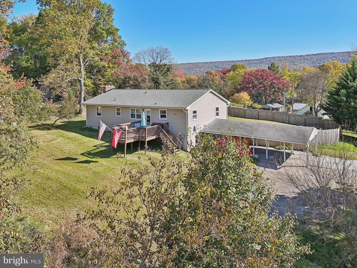 2229 Back Road photo 1