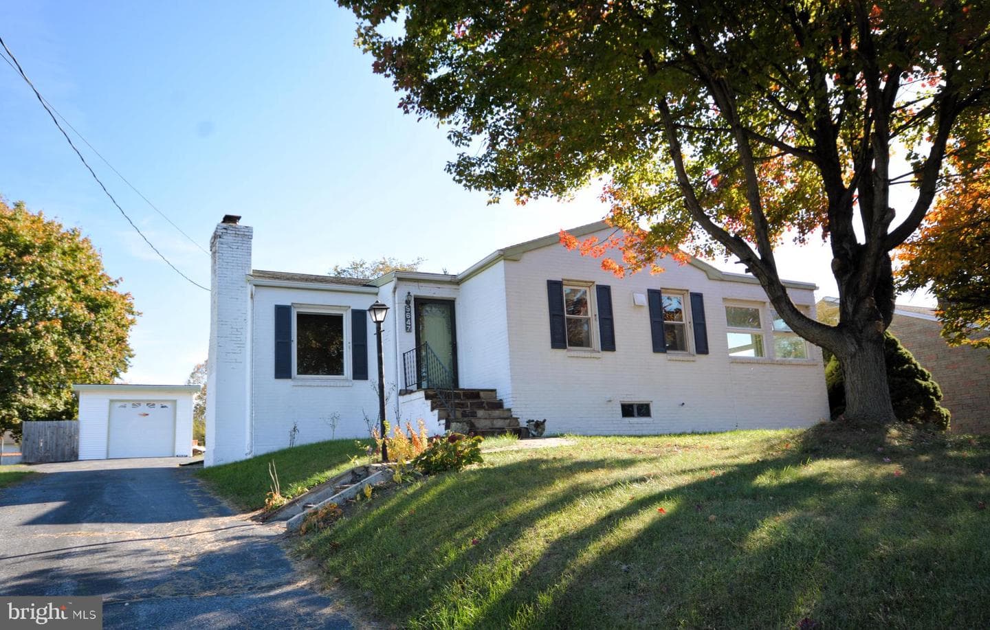 9647 Sharpsburg Pike photo 1