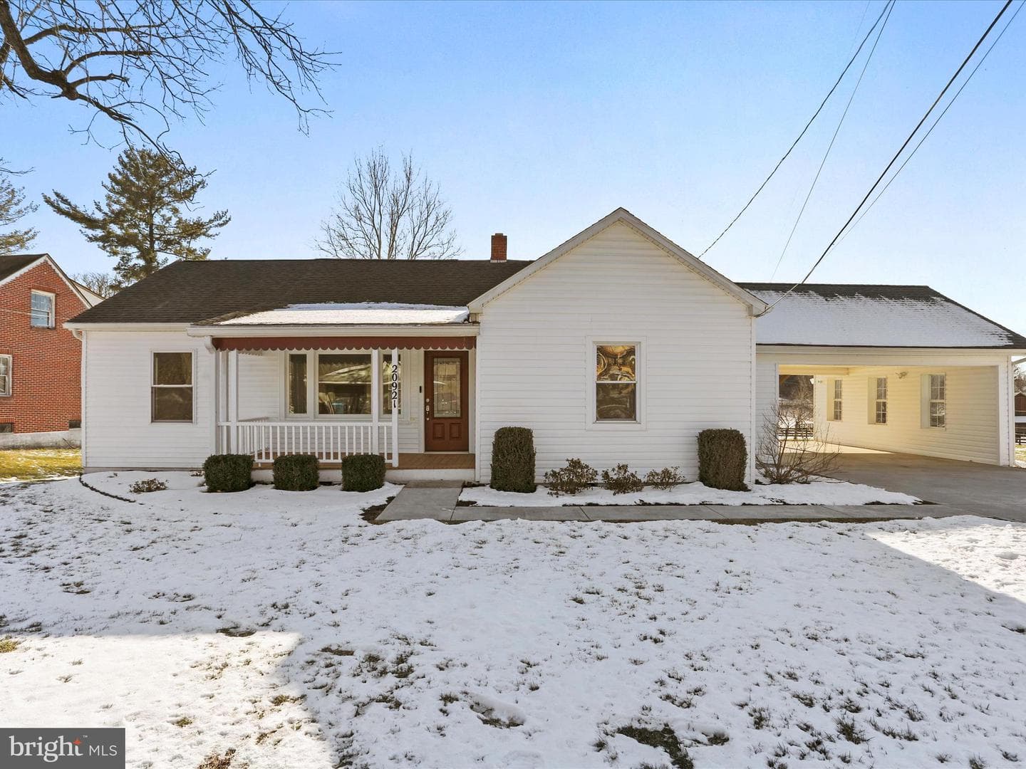 20921 Twin Springs Drive photo 1