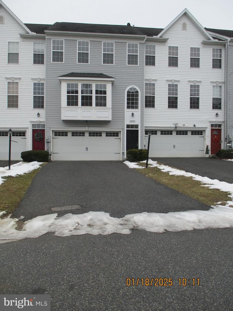 10351 Lantern Lane photo 1