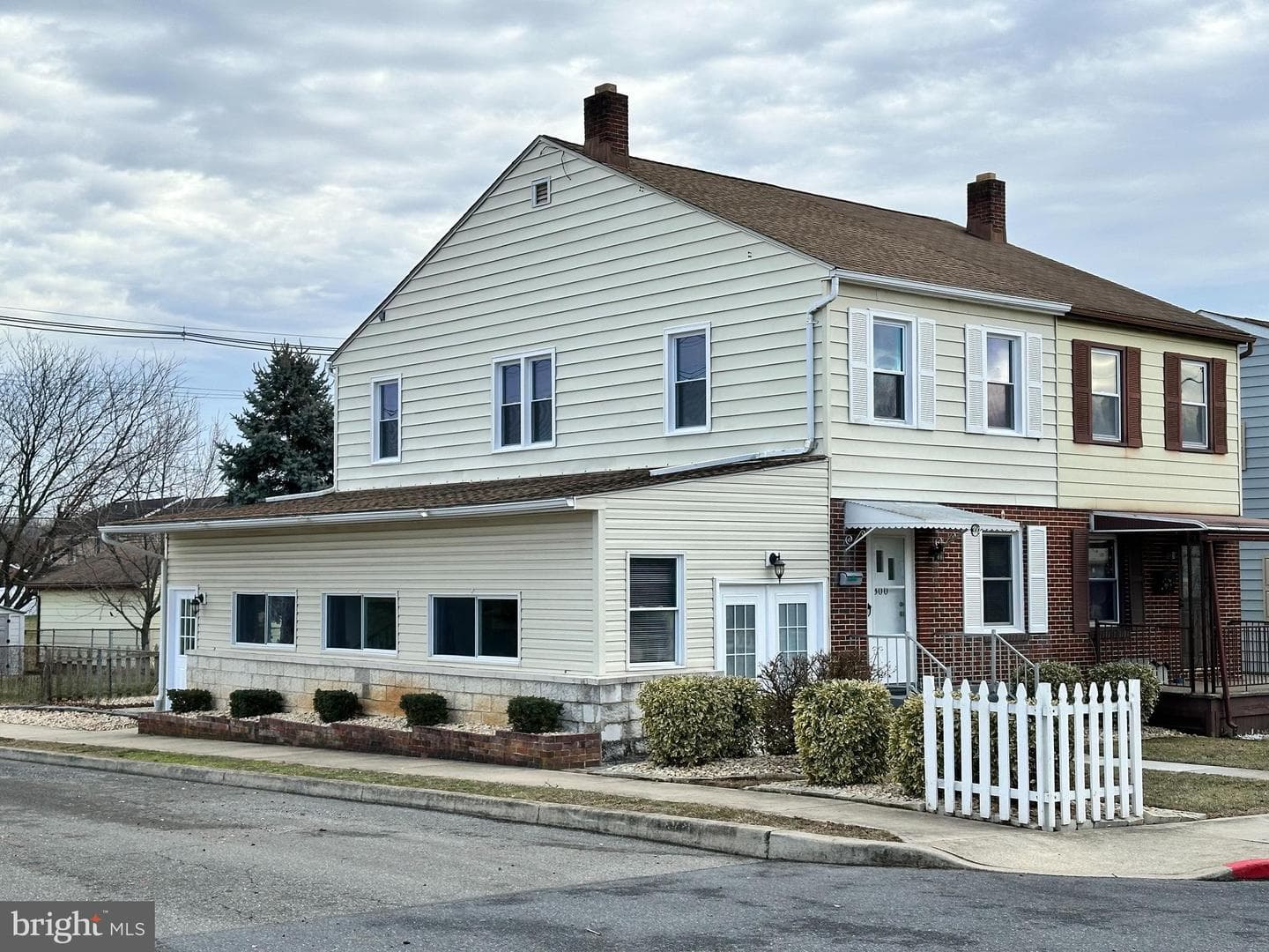 300 Radcliffe Avenue photo 1