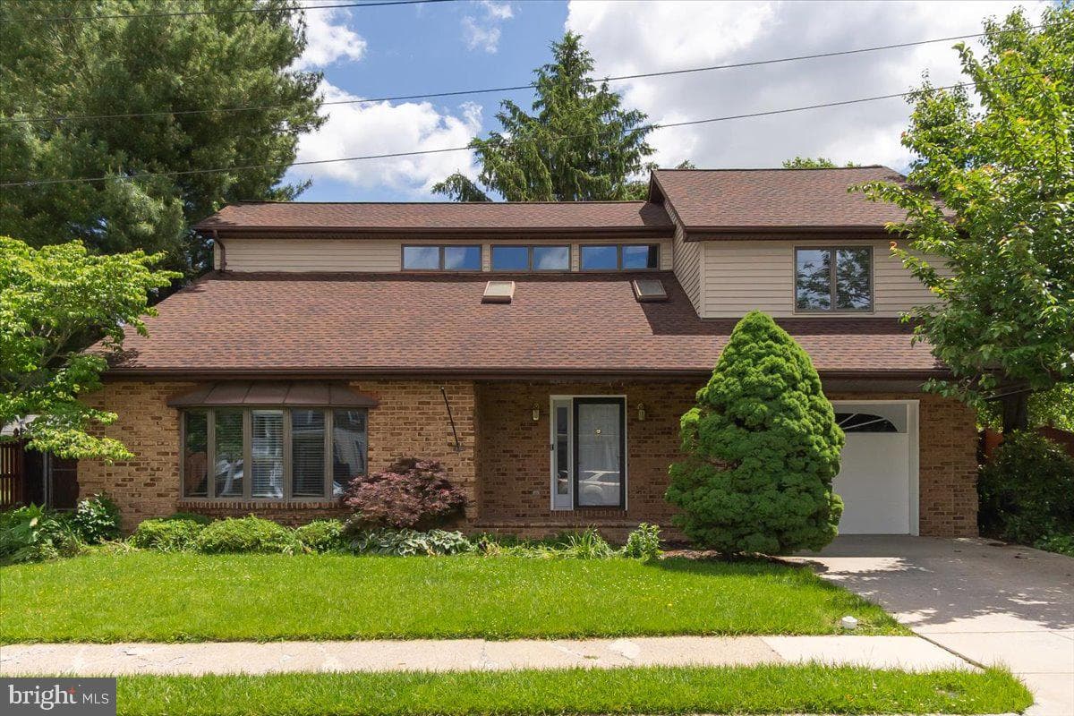 109 N Antietam Street photo 1