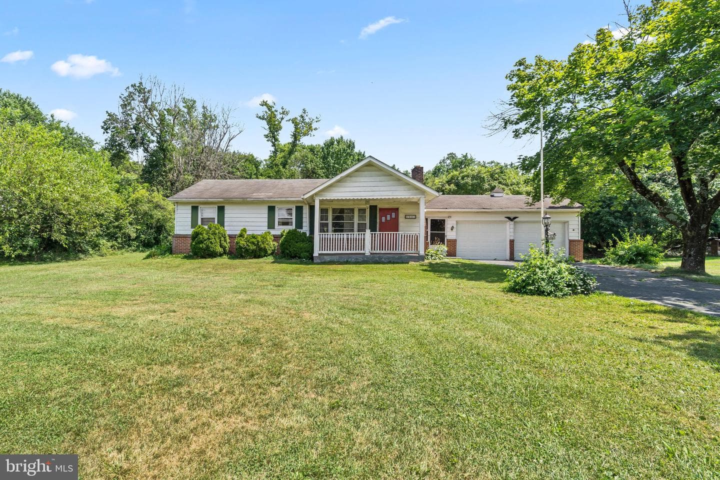 8803 Sharpsburg Pike photo 1