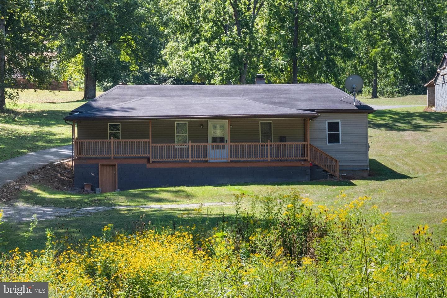 12528 Seavolt Road photo 1