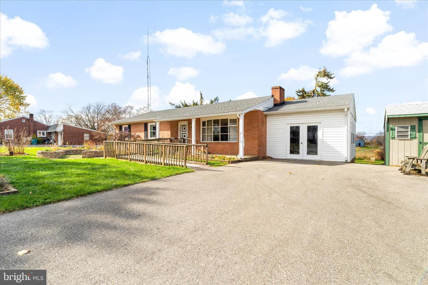 13824 Broadfording Church Road photo 1