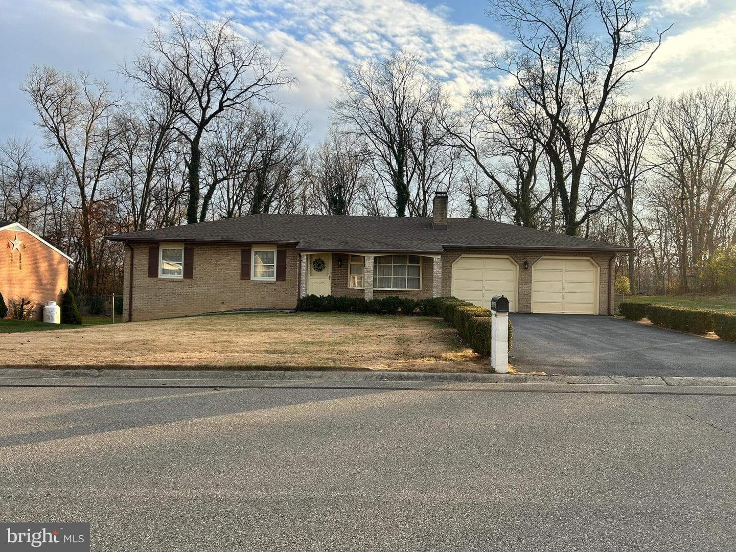 10701 Oak Forest Drive photo 1