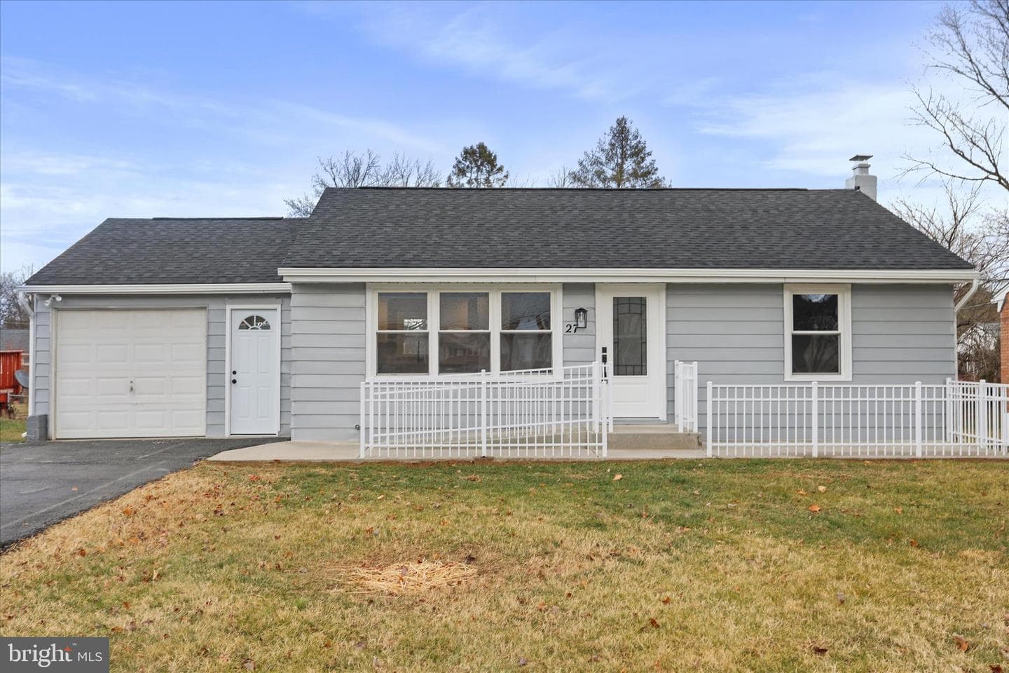 27 Harvard Road photo 1