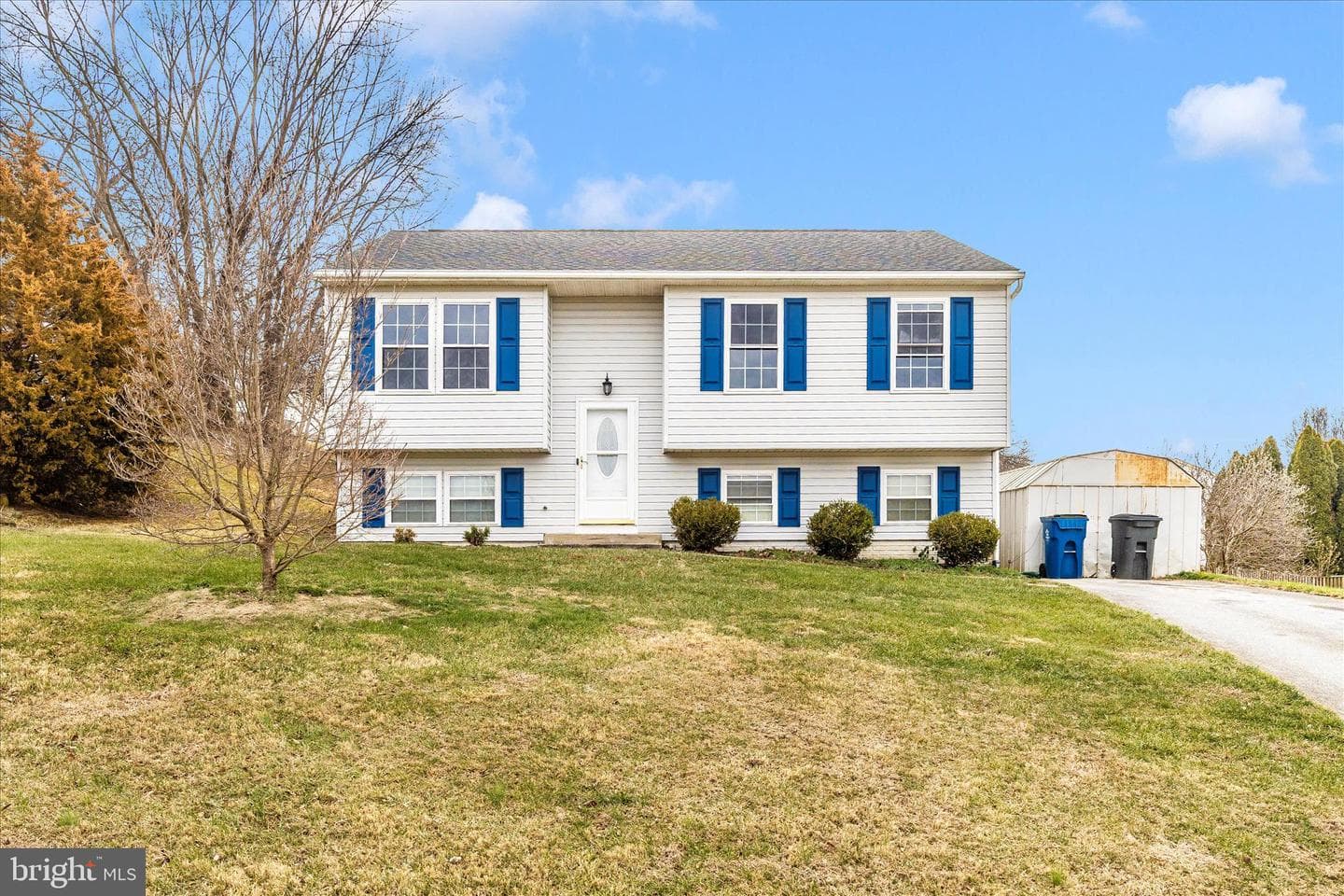 103 Rebeccas Court photo 1
