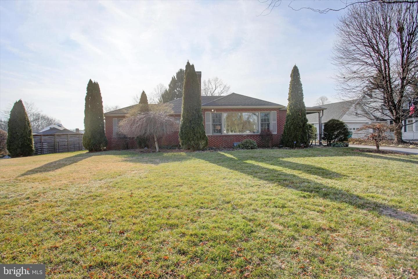 18807 Crofton Road photo 1