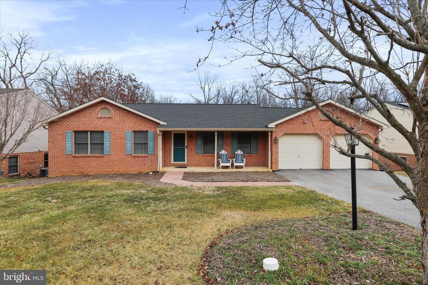 165 Stanford Road photo 1