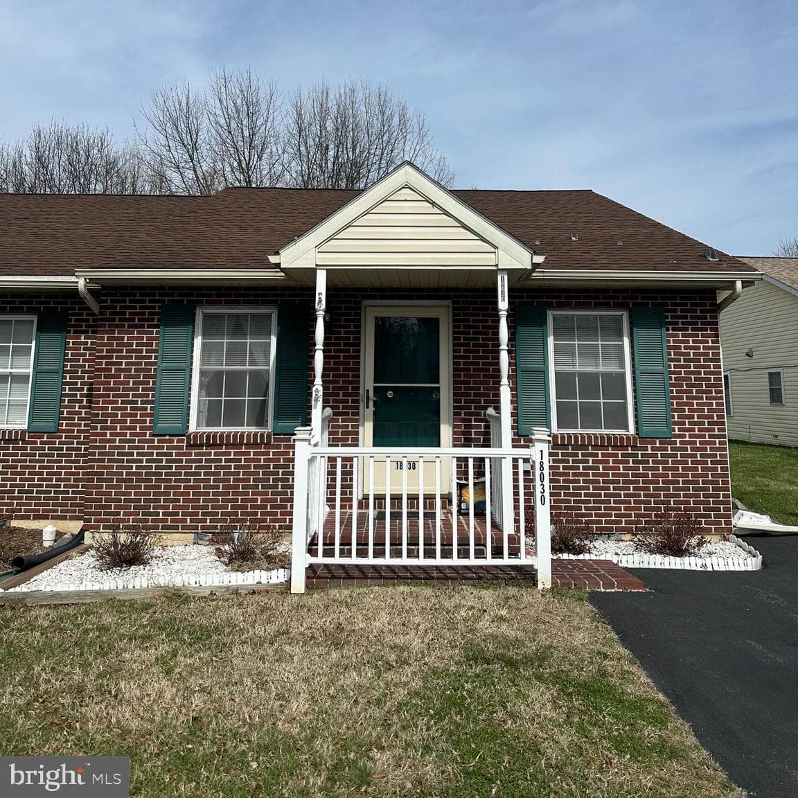 18030 Edith Avenue